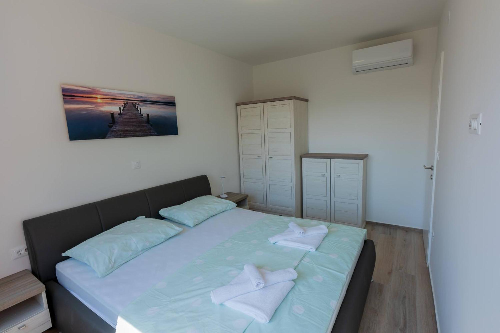 Three-Bedroom Premium Holiday Home Atmosfera With Private Pool&Sauna Vodice Exteriör bild