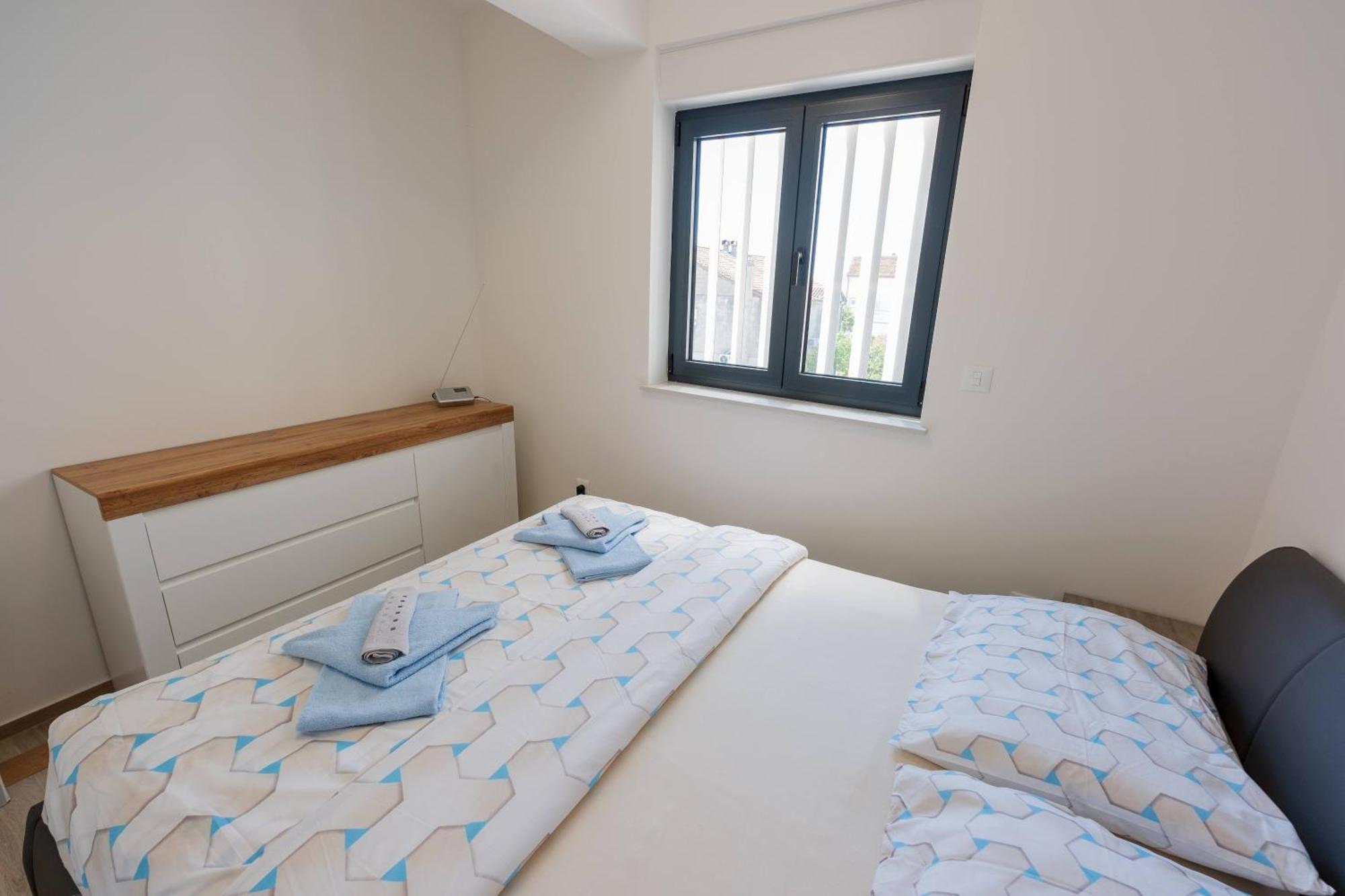 Three-Bedroom Premium Holiday Home Atmosfera With Private Pool&Sauna Vodice Exteriör bild
