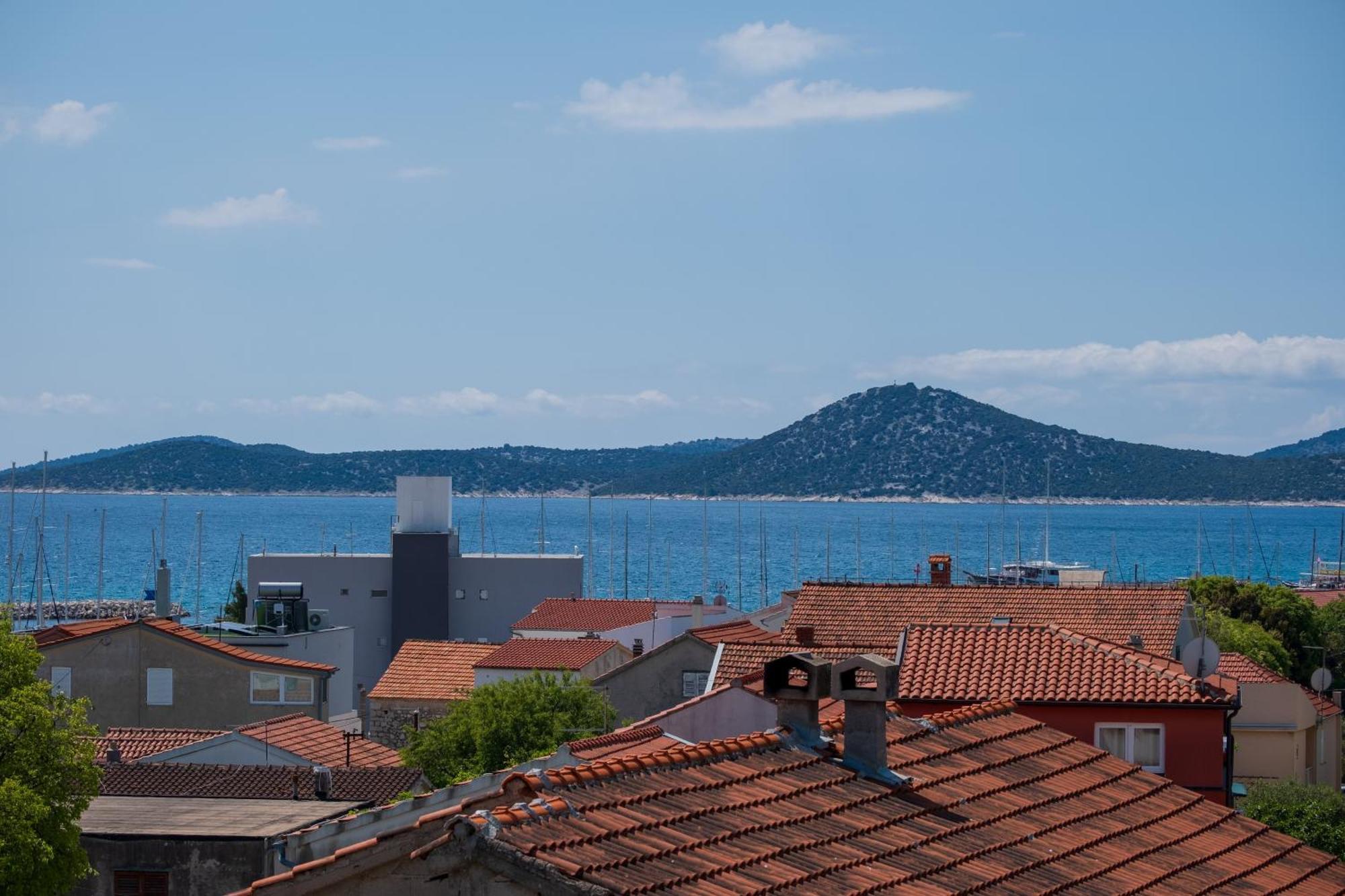 Three-Bedroom Premium Holiday Home Atmosfera With Private Pool&Sauna Vodice Exteriör bild