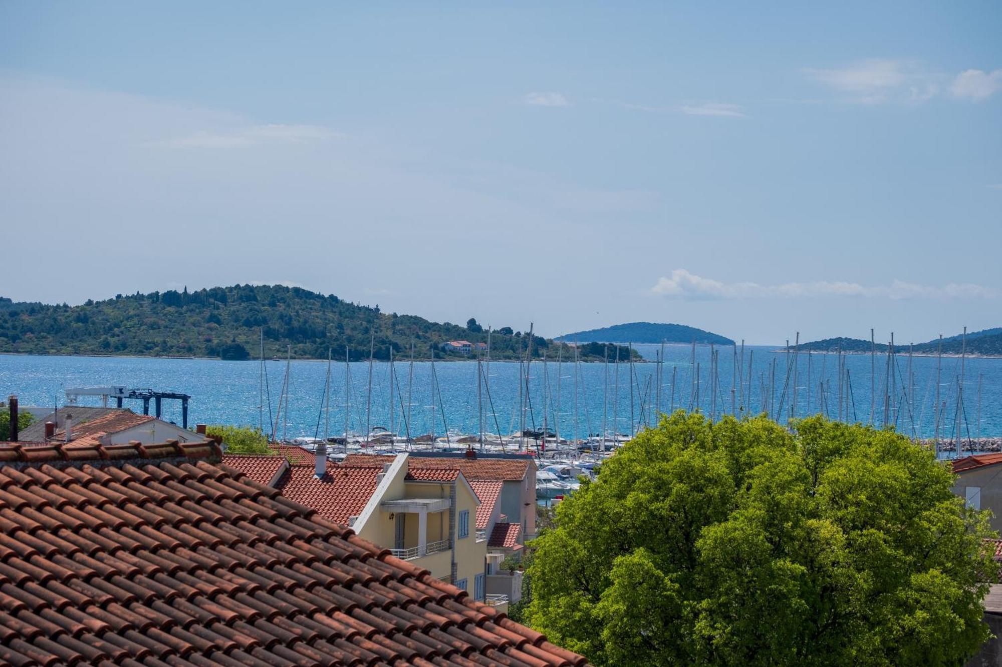 Three-Bedroom Premium Holiday Home Atmosfera With Private Pool&Sauna Vodice Exteriör bild