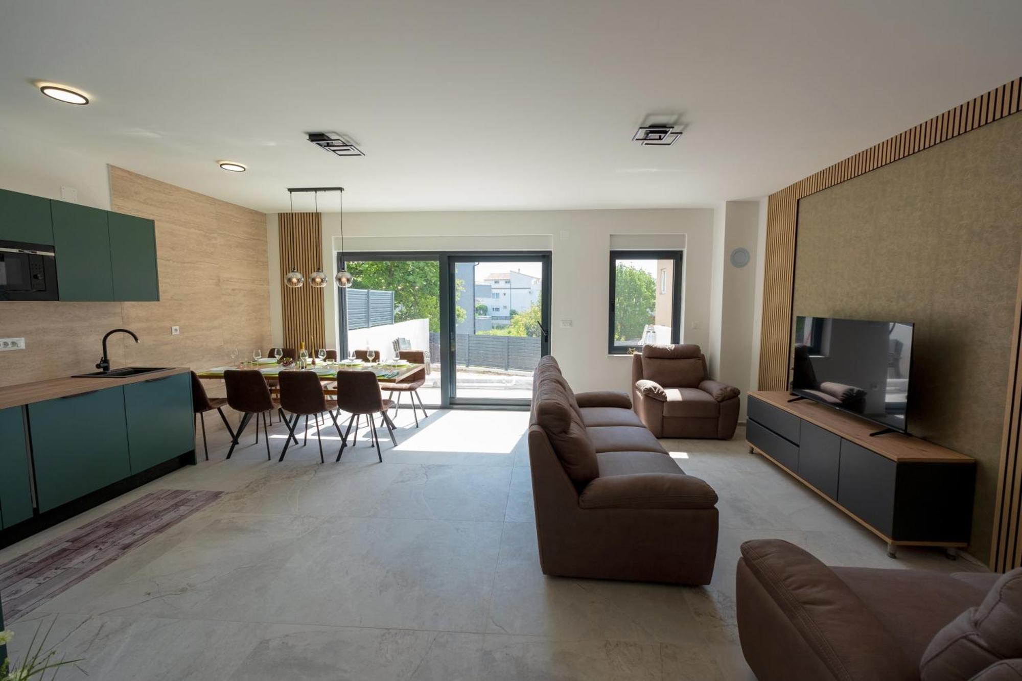 Three-Bedroom Premium Holiday Home Atmosfera With Private Pool&Sauna Vodice Exteriör bild